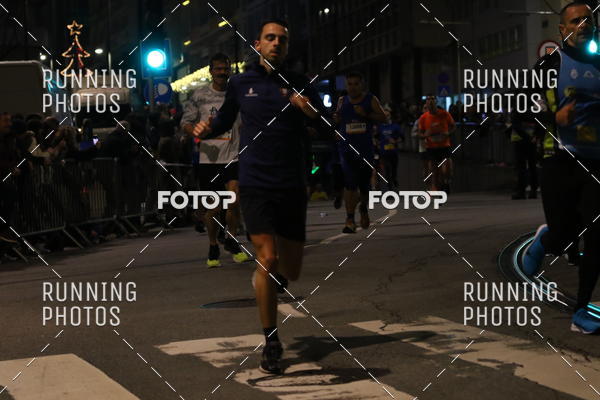 Buy your photos of the eventS�o Silvestre Porto 2019 on Fotop