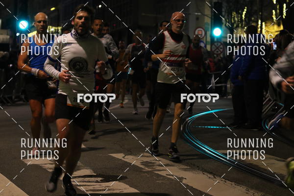 Buy your photos of the eventS�o Silvestre Porto 2019 on Fotop
