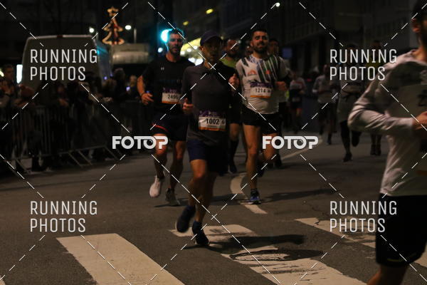 Buy your photos of the eventS�o Silvestre Porto 2019 on Fotop