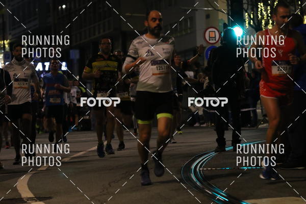 Acquista le foto dell'eventoS�o Silvestre Porto 2019 in Fotop