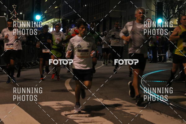Buy your photos of the eventS�o Silvestre Porto 2019 on Fotop