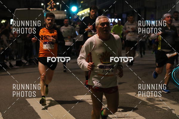 Buy your photos of the eventS�o Silvestre Porto 2019 on Fotop