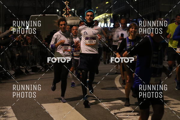 Buy your photos of the eventS�o Silvestre Porto 2019 on Fotop