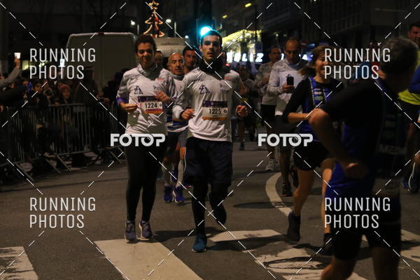 Buy your photos of the eventS�o Silvestre Porto 2019 on Fotop