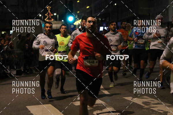 Buy your photos of the eventS�o Silvestre Porto 2019 on Fotop