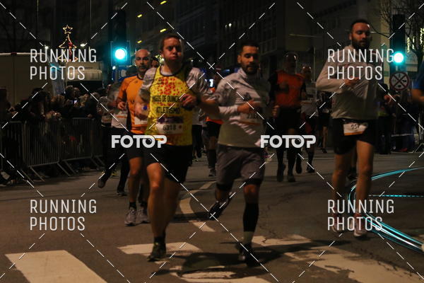 Buy your photos of the eventS�o Silvestre Porto 2019 on Fotop