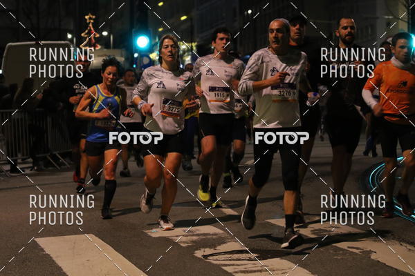 Buy your photos of the eventS�o Silvestre Porto 2019 on Fotop