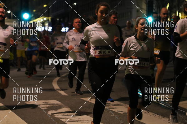 Buy your photos of the eventS�o Silvestre Porto 2019 on Fotop