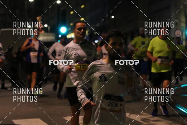 Buy your photos of the eventS�o Silvestre Porto 2019 on Fotop