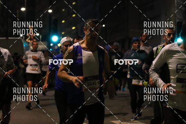 Buy your photos of the eventS�o Silvestre Porto 2019 on Fotop