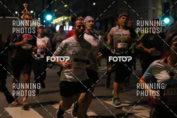 Buy your photos of the eventS�o Silvestre Porto 2019 on Fotop