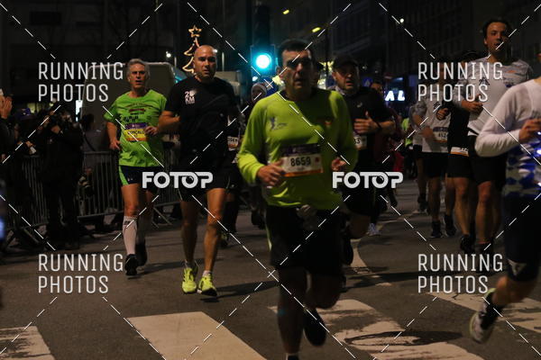 Buy your photos of the eventS�o Silvestre Porto 2019 on Fotop