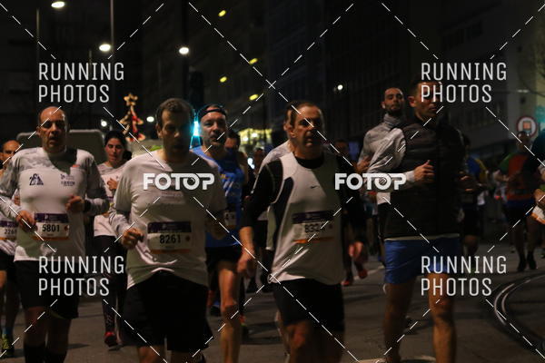 Buy your photos of the eventS�o Silvestre Porto 2019 on Fotop