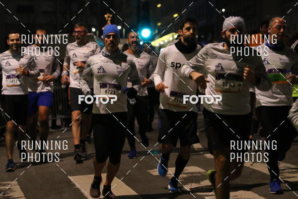 Buy your photos of the eventS�o Silvestre Porto 2019 on Fotop