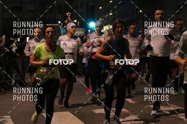 Buy your photos of the eventS�o Silvestre Porto 2019 on Fotop