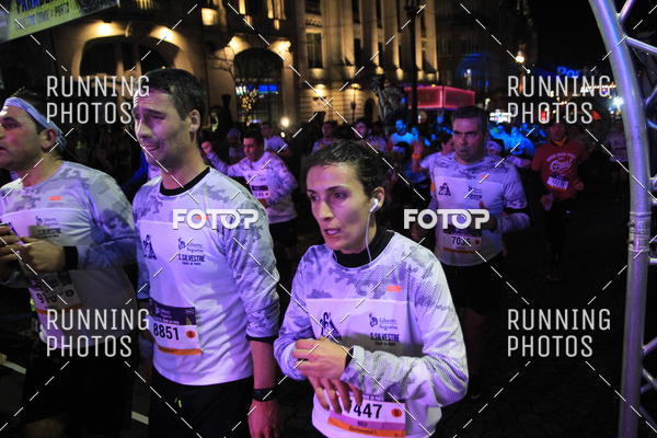 Buy your photos of the eventS�o Silvestre Porto 2019 on Fotop