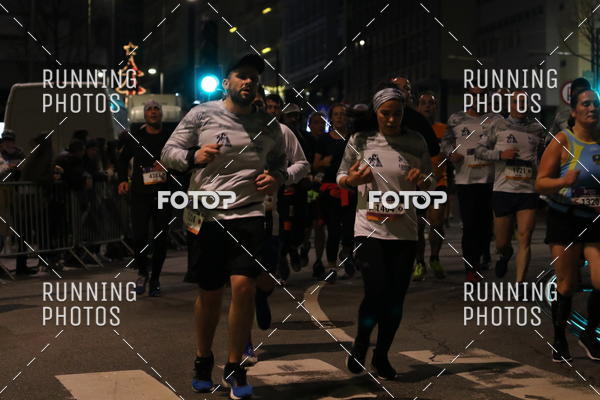 Buy your photos of the eventS�o Silvestre Porto 2019 on Fotop