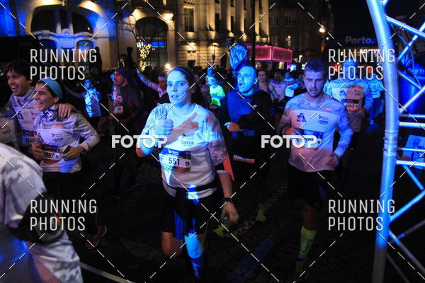 Buy your photos of the eventS�o Silvestre Porto 2019 on Fotop
