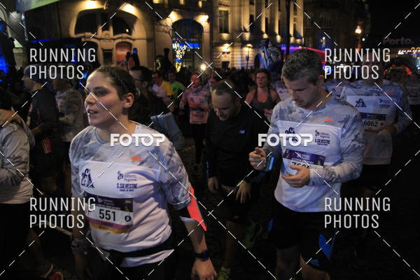 Buy your photos of the eventS�o Silvestre Porto 2019 on Fotop
