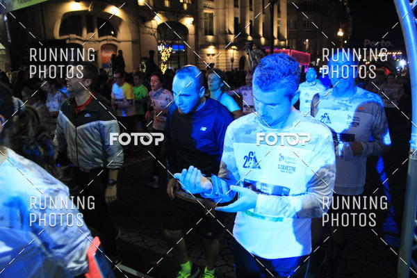 Buy your photos of the eventS�o Silvestre Porto 2019 on Fotop