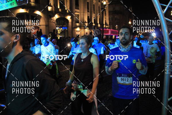 Buy your photos of the eventS�o Silvestre Porto 2019 on Fotop