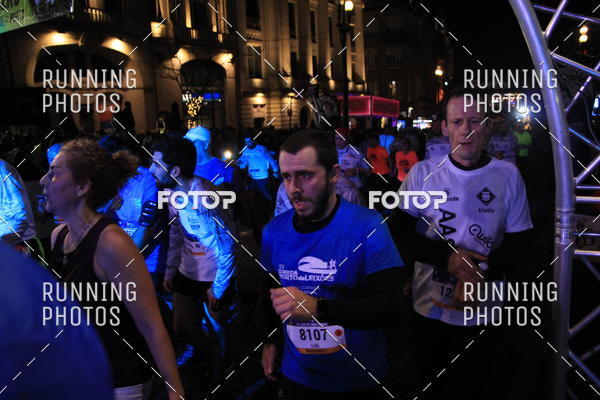 Buy your photos of the eventS�o Silvestre Porto 2019 on Fotop