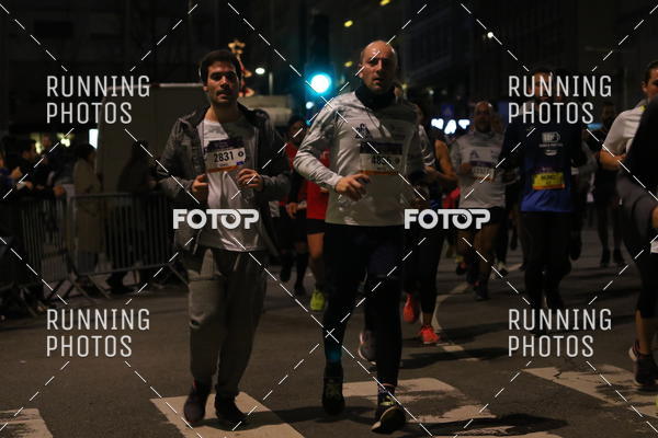 Buy your photos of the eventS�o Silvestre Porto 2019 on Fotop
