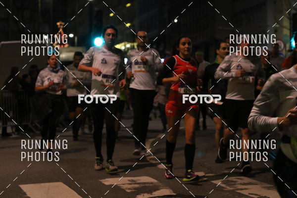 Buy your photos of the eventS�o Silvestre Porto 2019 on Fotop