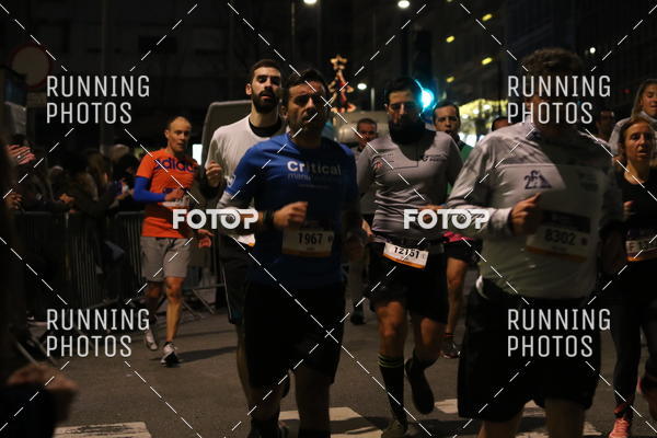 Buy your photos of the eventS�o Silvestre Porto 2019 on Fotop