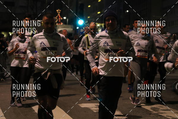 Buy your photos of the eventS�o Silvestre Porto 2019 on Fotop