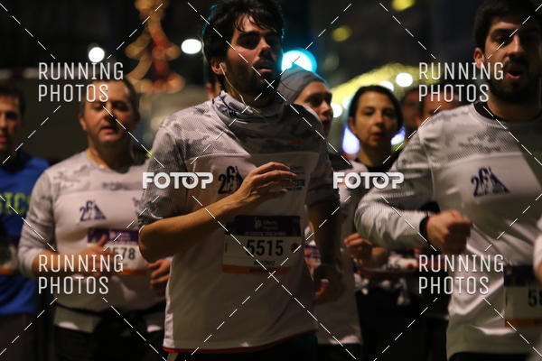 Buy your photos of the eventS�o Silvestre Porto 2019 on Fotop