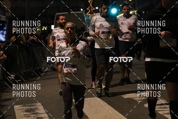 Buy your photos of the eventS�o Silvestre Porto 2019 on Fotop