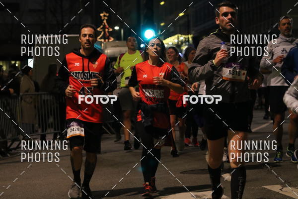 Buy your photos of the eventS�o Silvestre Porto 2019 on Fotop