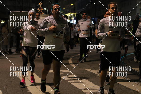 Buy your photos of the eventS�o Silvestre Porto 2019 on Fotop
