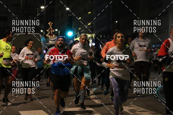 Buy your photos of the eventS�o Silvestre Porto 2019 on Fotop