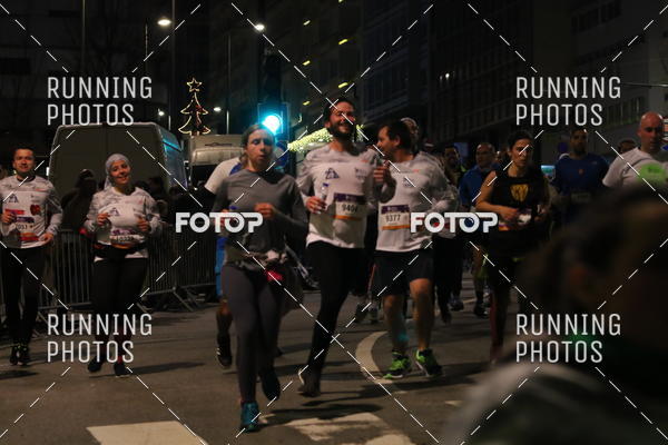 Buy your photos of the eventS�o Silvestre Porto 2019 on Fotop