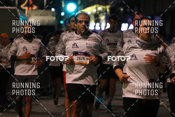 Buy your photos of the eventS�o Silvestre Porto 2019 on Fotop