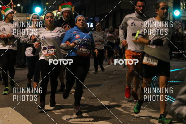 Buy your photos of the eventS�o Silvestre Porto 2019 on Fotop