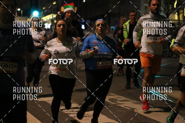 Buy your photos of the eventS�o Silvestre Porto 2019 on Fotop