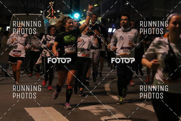 Buy your photos of the eventS�o Silvestre Porto 2019 on Fotop