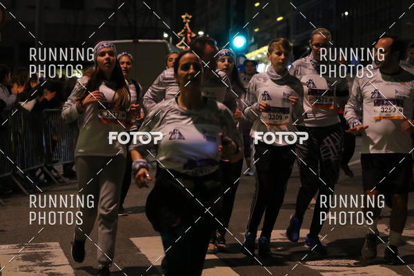 Buy your photos of the eventS�o Silvestre Porto 2019 on Fotop