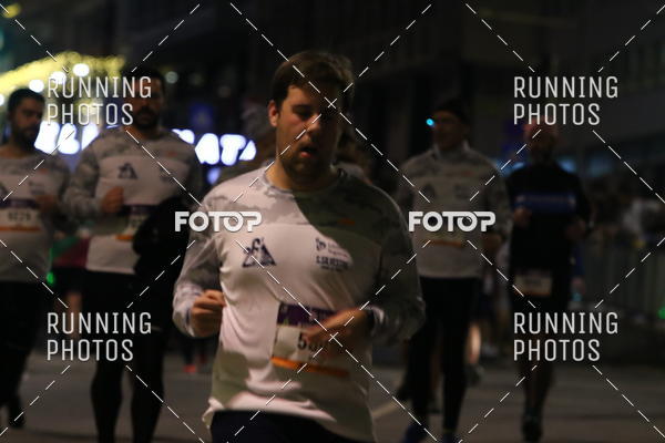 Buy your photos of the eventS�o Silvestre Porto 2019 on Fotop