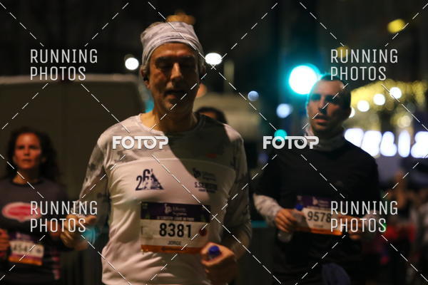 Buy your photos of the eventS�o Silvestre Porto 2019 on Fotop