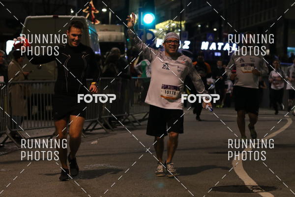 Buy your photos of the eventS�o Silvestre Porto 2019 on Fotop