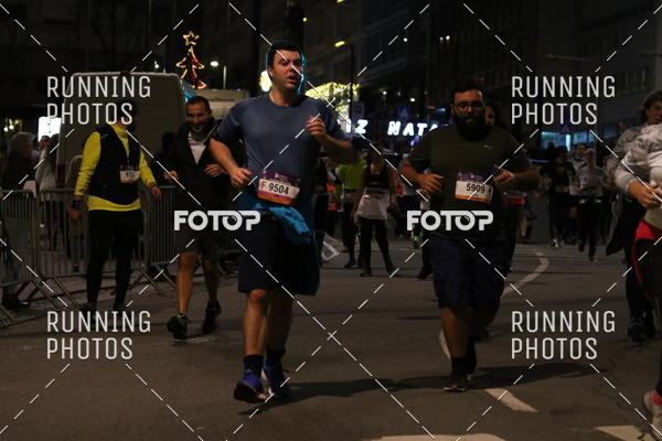 Buy your photos of the eventS�o Silvestre Porto 2019 on Fotop