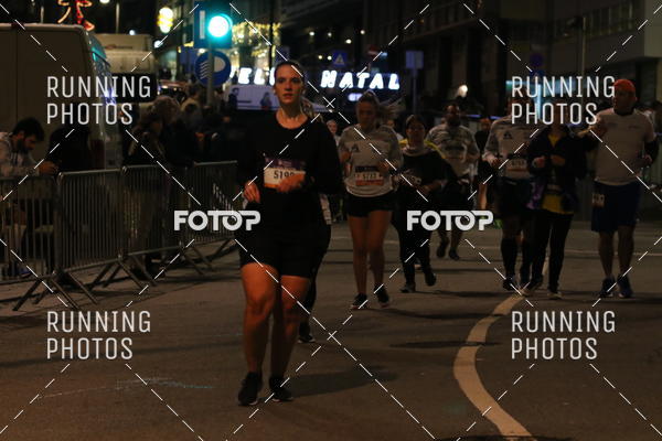 Buy your photos of the eventS�o Silvestre Porto 2019 on Fotop