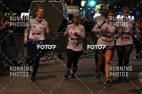 Buy your photos of the eventS�o Silvestre Porto 2019 on Fotop