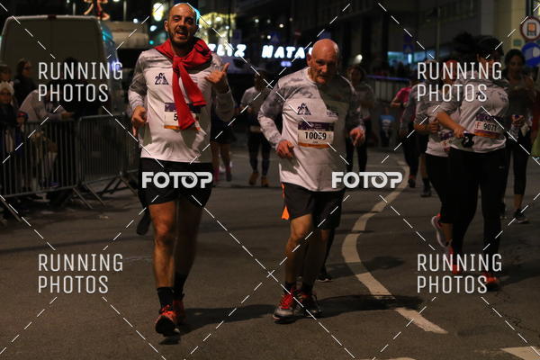 Buy your photos of the eventS�o Silvestre Porto 2019 on Fotop