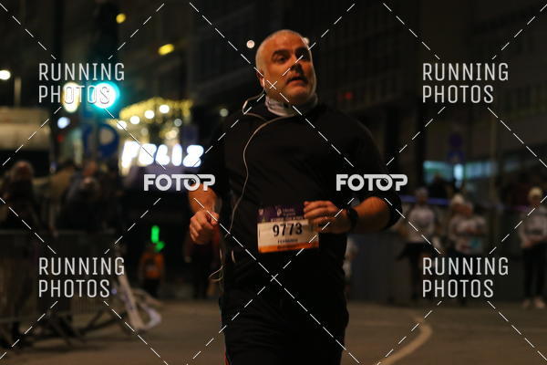 Buy your photos of the eventS�o Silvestre Porto 2019 on Fotop