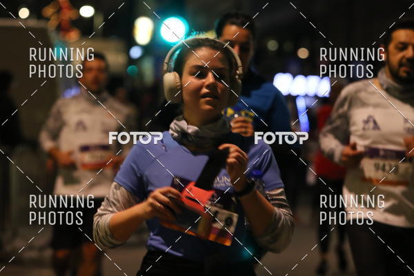 Buy your photos of the eventS�o Silvestre Porto 2019 on Fotop